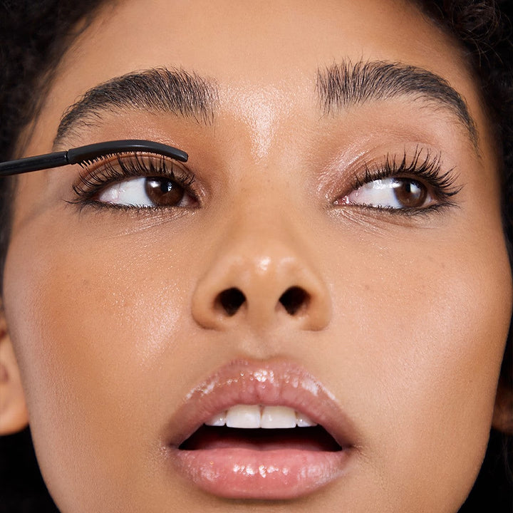 🔥 Curved Lash Lift Mascara – Lengthening, Volumizing & Clump-Free