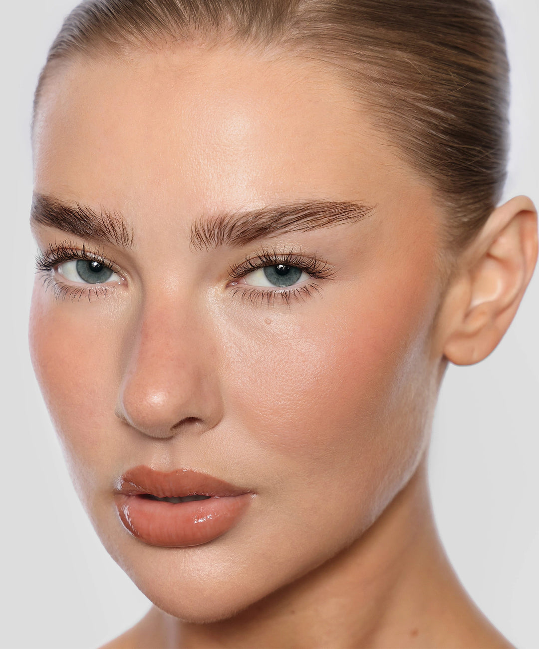 🔥 Curved Lash Lift Mascara – Lengthening, Volumizing & Clump-Free